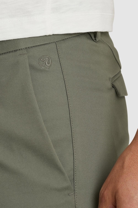 Cast Iron riser shorts comfort stretch